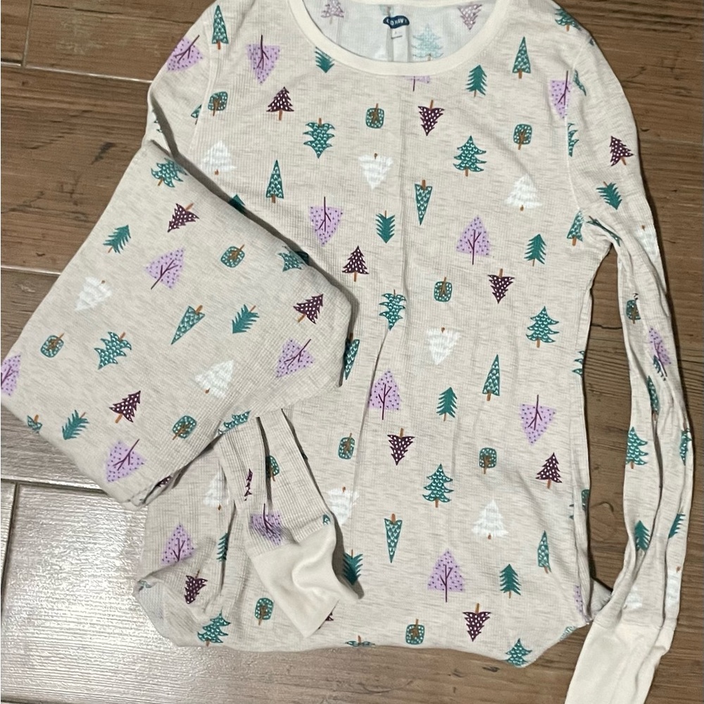 Women's Christmas Pj  Bundle 2 Large 1 XL